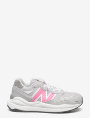 New Balance - PV5740BP - low-top sneakers - grey - 1