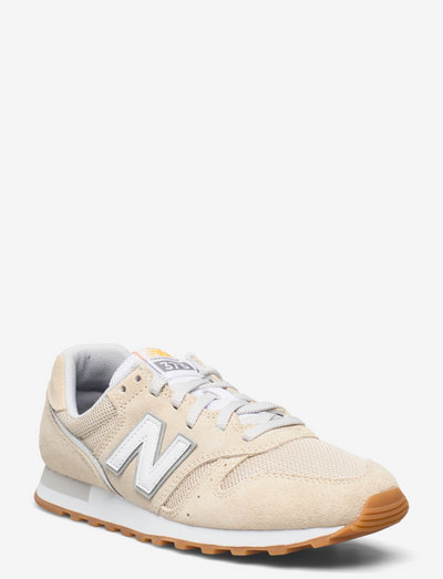 New Balance Sneakers online | Trendy collections at Boozt.com