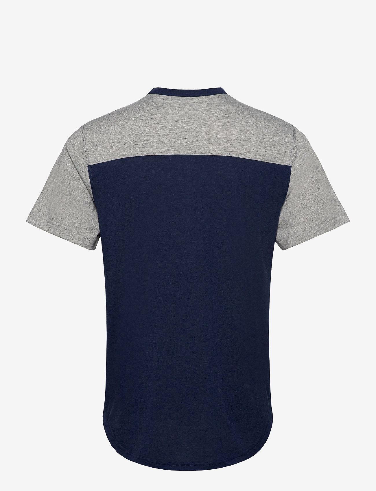 nike dri fit henley