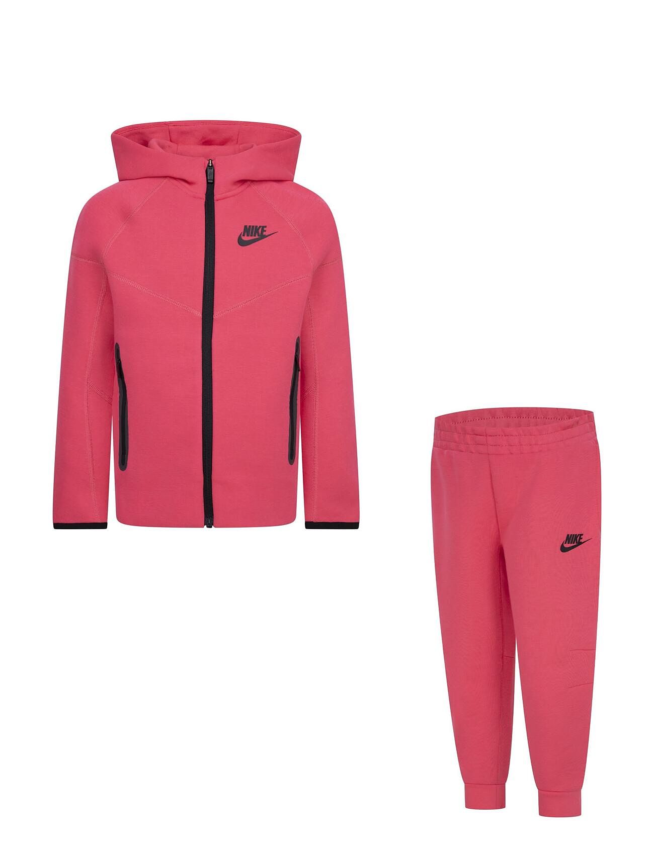 Nike tech sweatsuit womens best sale