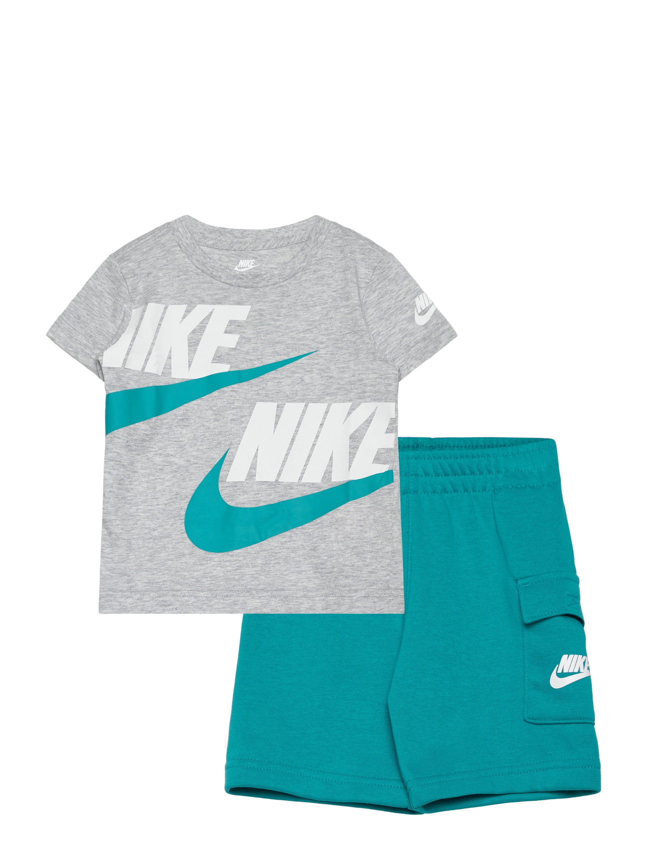 Nike Nkb B Nsw Hbr Cargo Short Set Grå