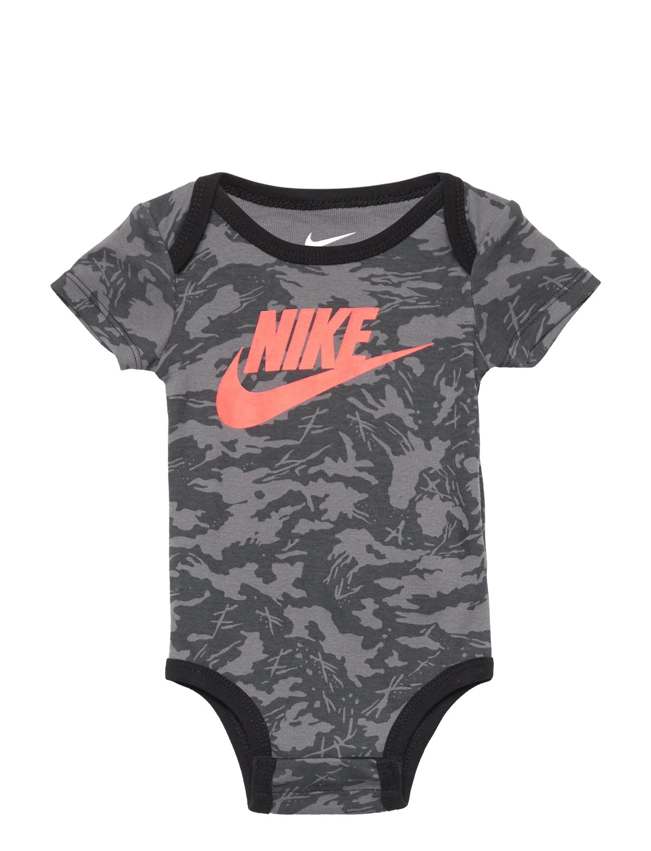 Nike on sale baby onesie