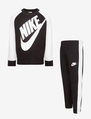 nike futura crew set