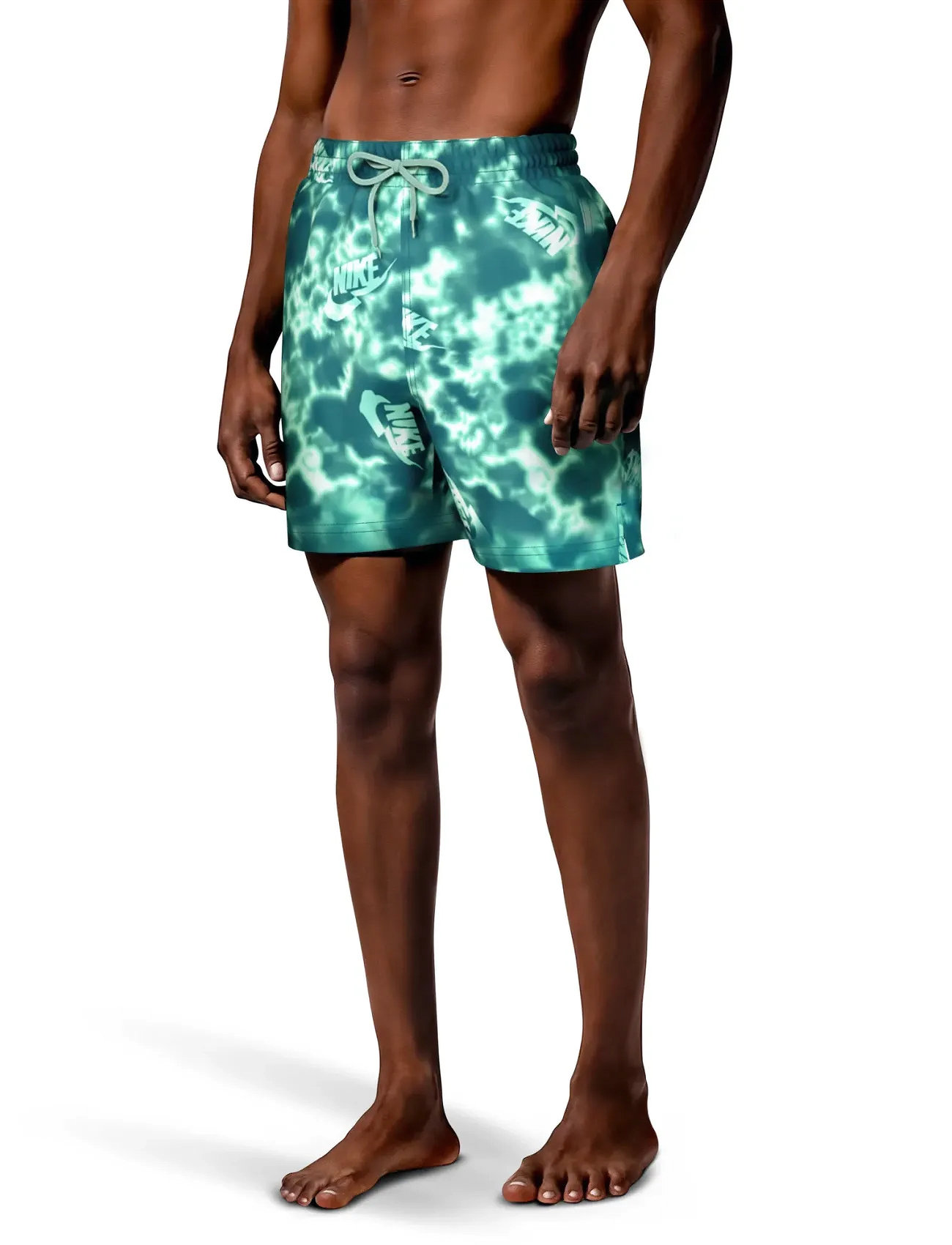 NIKE SWIM Nike Water Tie Dye 5" Volley Short, L, Blue, Sport Badetøj > Sport Swim Shorts, Herre