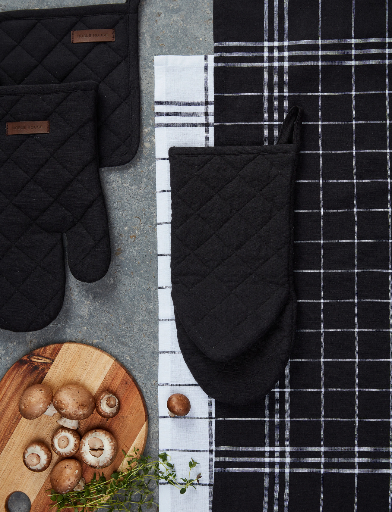 Noble House cm, 15X 30 cm, Black, Køkkentekstiler > Ovnvanter Og Handsker, Unisex