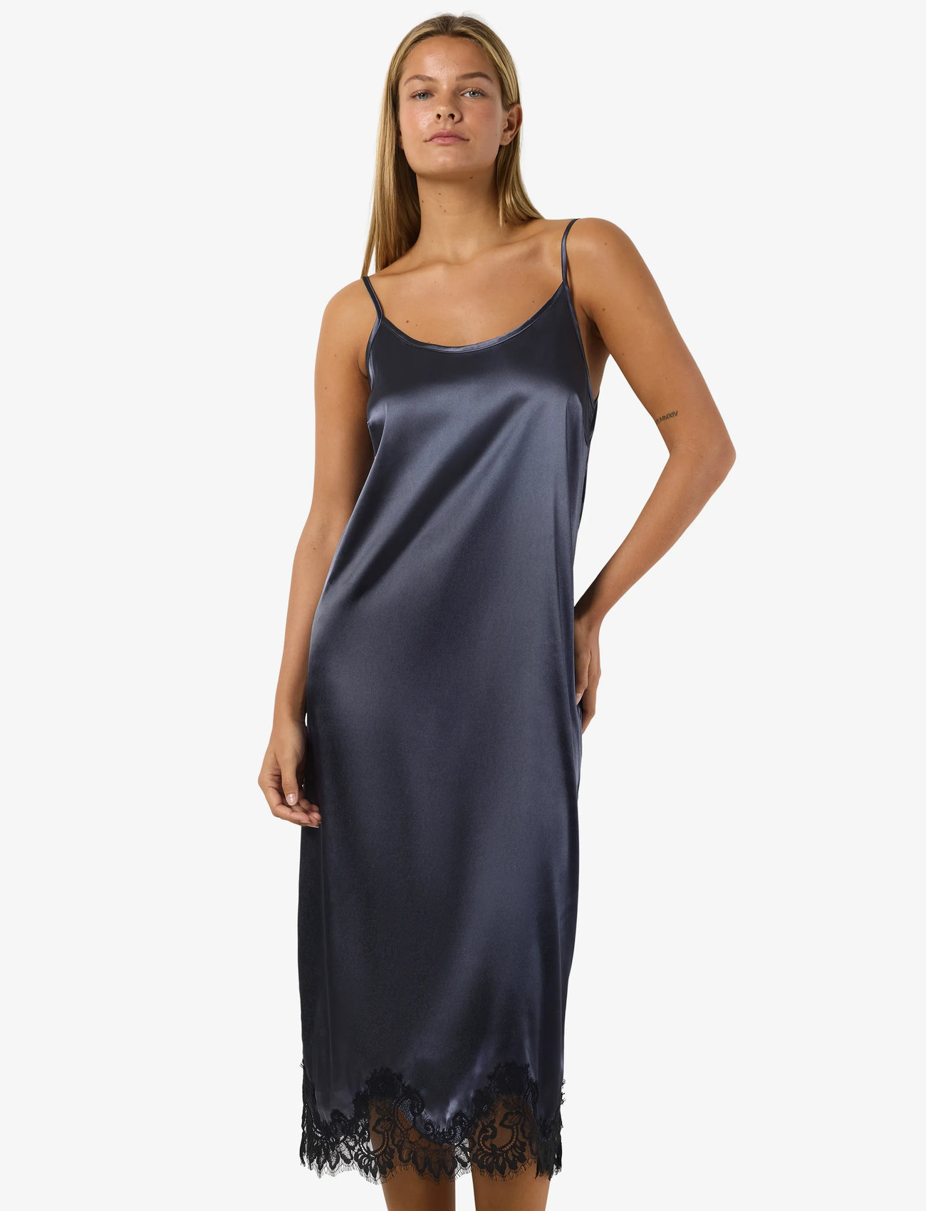 NOISY MAY Nmceleste S/L Satin Lace Dress, XS, Black, Kjoler > Knælange Og Midi, Dame