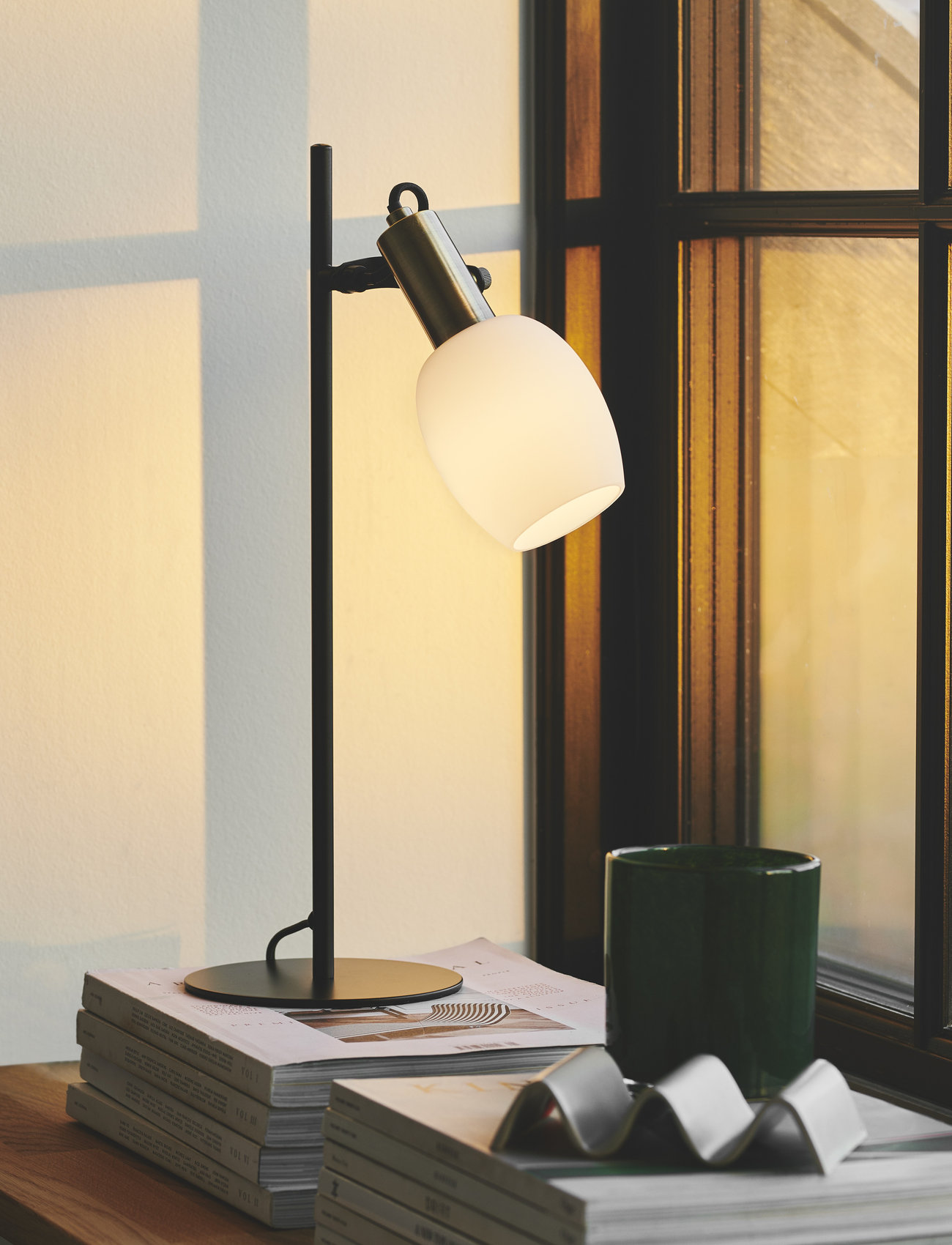 Nordlux Arild | Bordlampe, H:45 cm, Black, Lamper > Bordlamper, Unisex