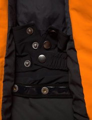 Norrøna - lofoten Gore-Tex insulated Jacket (W) - jakker og regnjakker - orange popsicle - 7