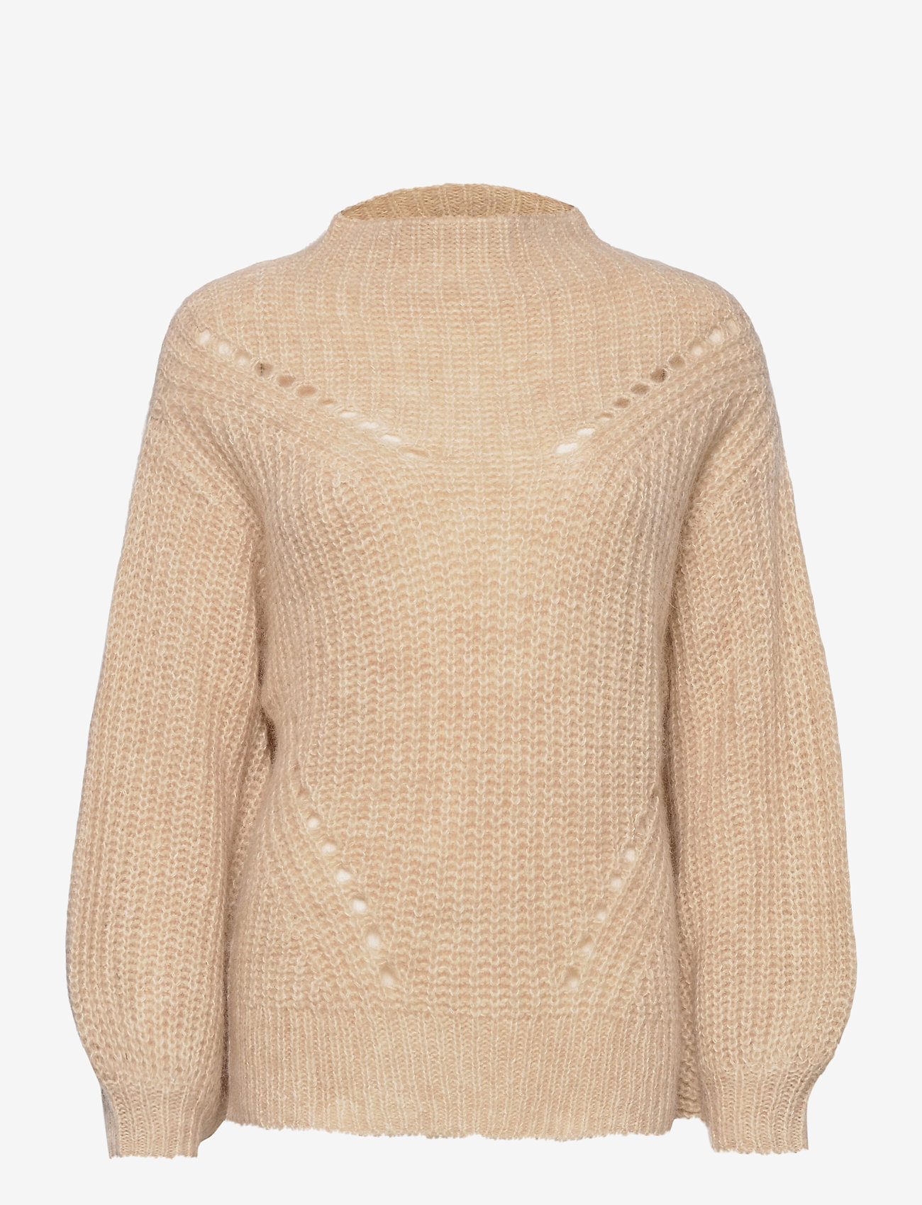 winter white knitwear