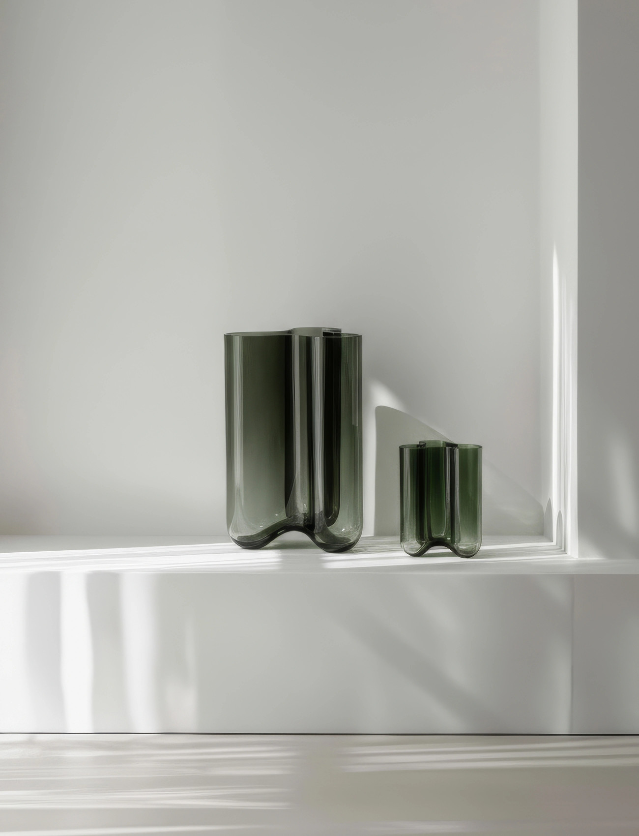 Novoform Clover Vase, H24 cm, Green, Vases > Other Vases, Unisex