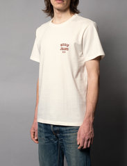 Nudie Jeans - Roy Logo Tee - basic t-shirts - offwhite - 3