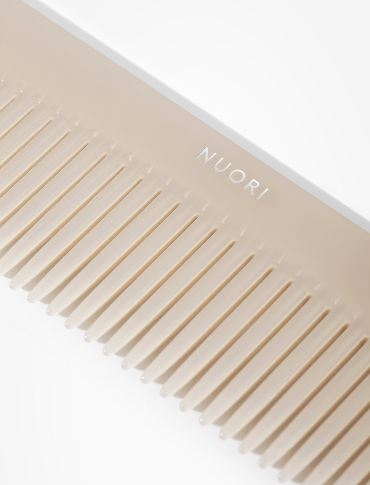 Nuori Nuori Dressing Comb - Neutral, One Size, Beige, Hårbørster Og Kamme > Stylingbørste, Dame