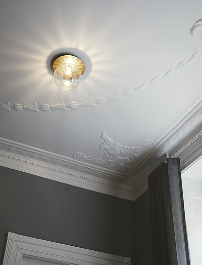 Liila 1 - flush mount ceiling lights - nordic gold/optic clear