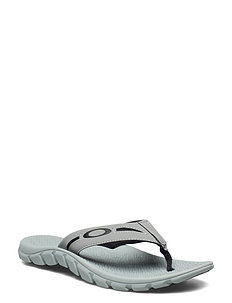 oakley flip flops
