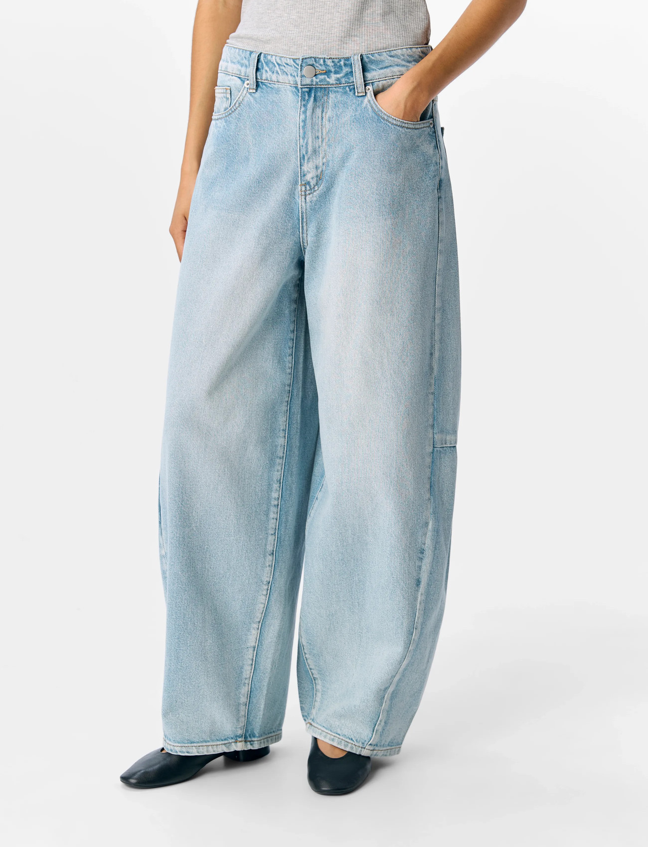 Object Objmoji Elsa Mw Super Barel Jeans Noos, XL, Blue, Jeans > Barrel Jeans, Dame