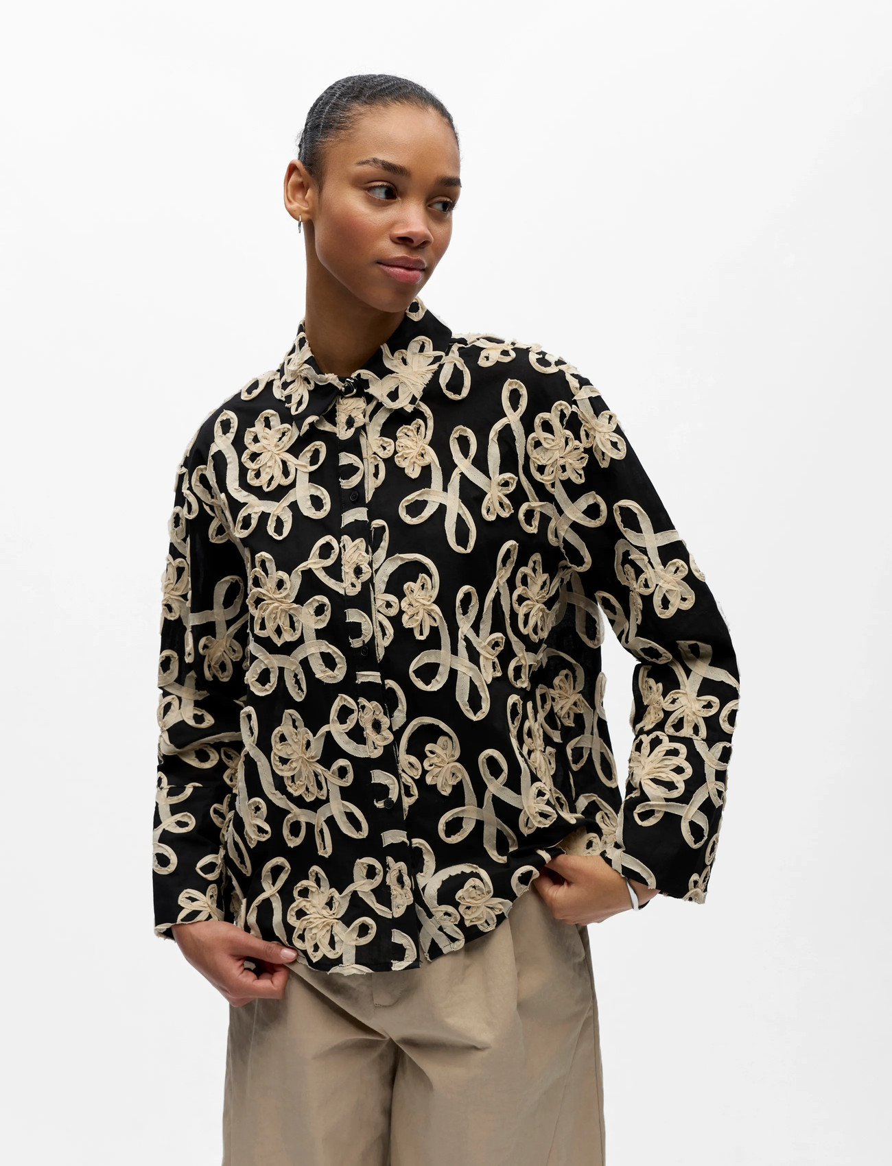 Object Objroya L/S Lo Shirt 144, 34, Black, Skjorter > Langærmede, Dame