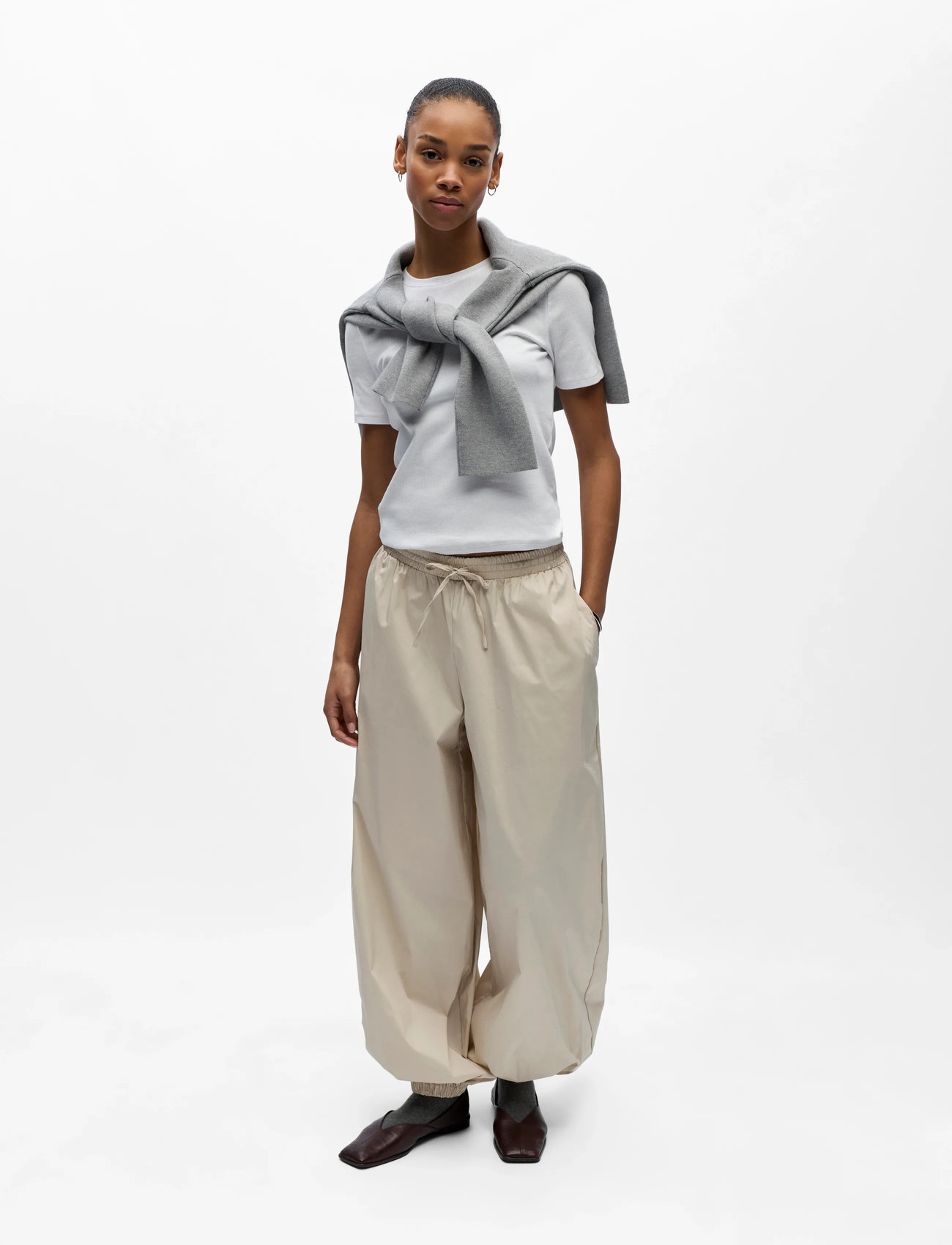 Object Objpaige Harem Pant E Div, 40, Beige, Trousers > Barrel Trousers, Dame