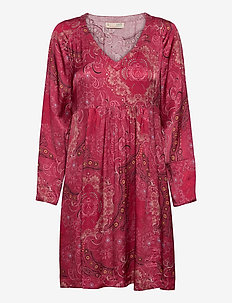 Odd Molly | Klänningar | Stort utbud av nya styles | Radiant Dress (Dried Lavendel) (1497.50 kr) ODD MOLLY
