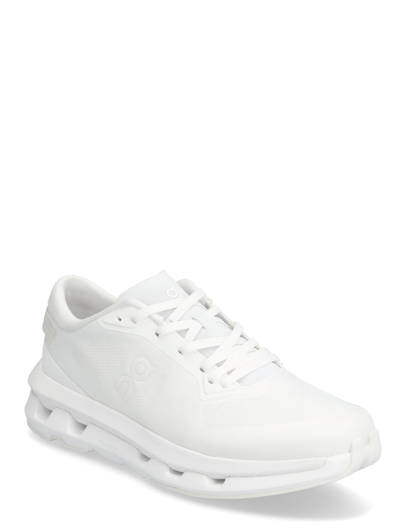 On Cloudzone, 38.5, White, Sport Sneakers > Sport Low Top Sneakers, Dame