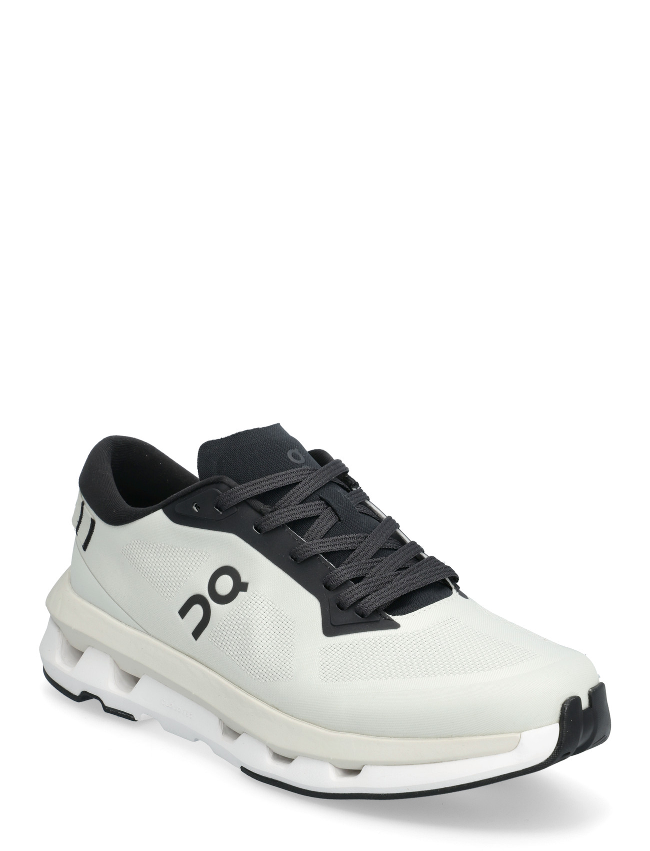 On Cloudzone, 40.5, Cream, Sport Sneakers > Sport Low Top Sneakers, Dame