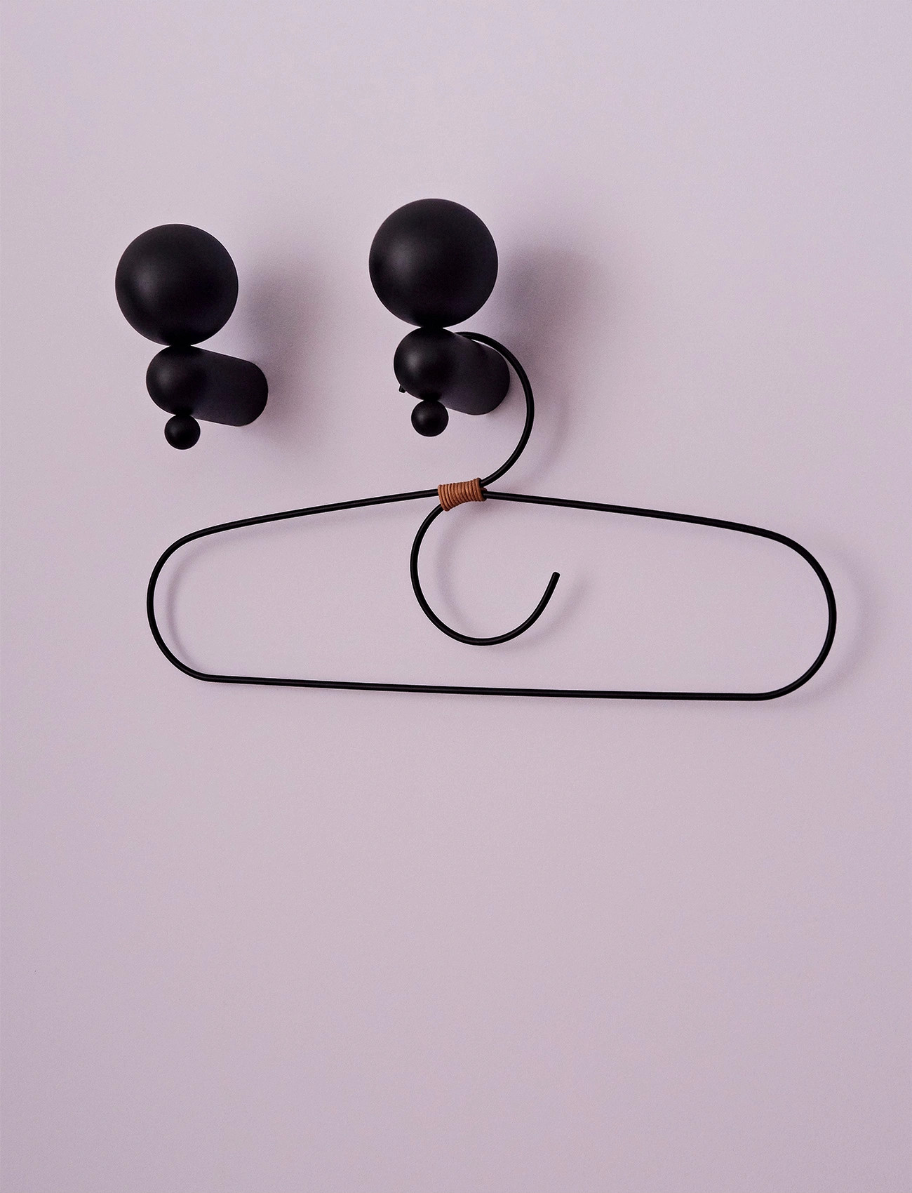 OYOY Living Design Fuku Hanger - Pack Of 2, One Size, Black, Opbevaring > Bøjler, Unisex
