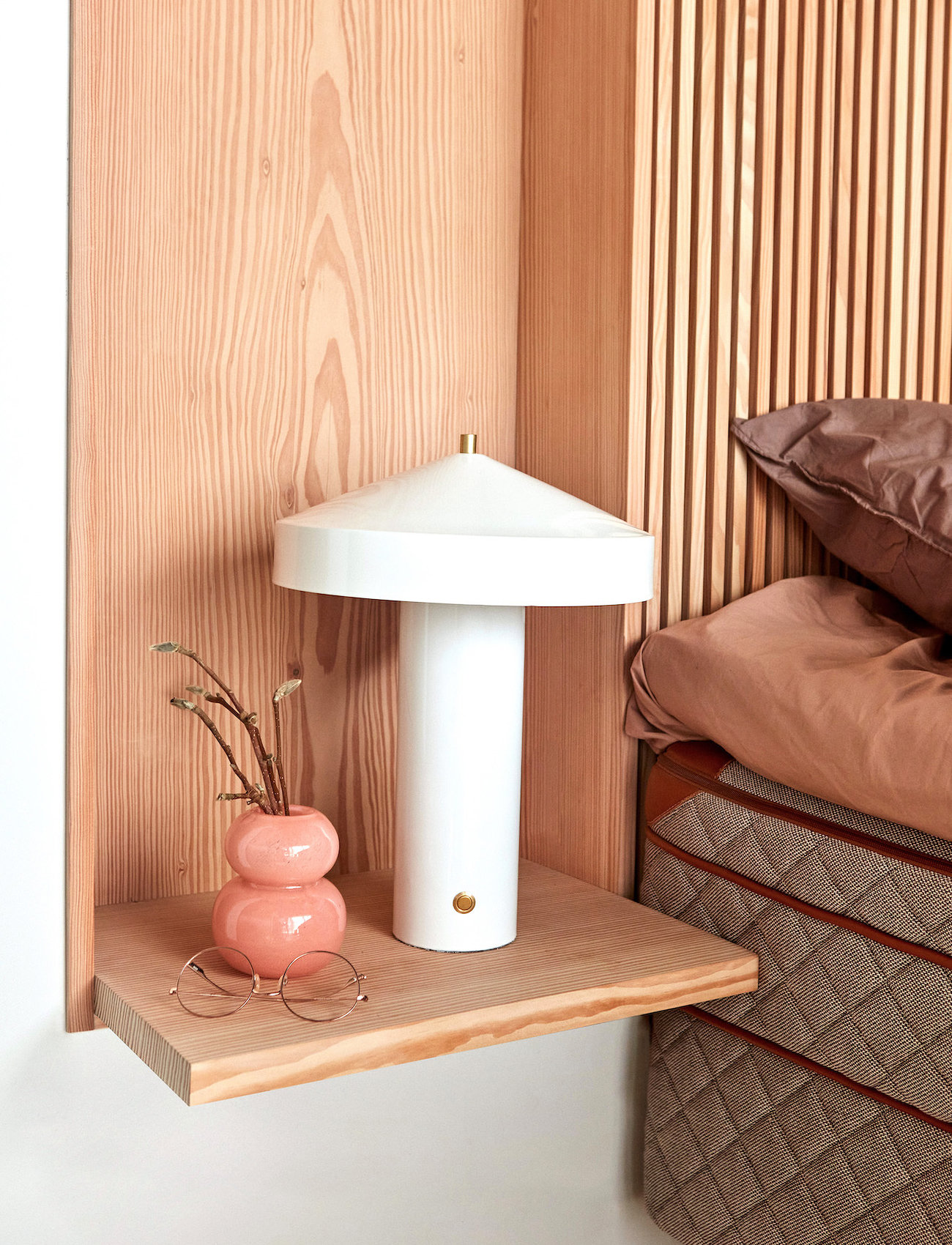 OYOY Living Design Hatto Table Lamp, One Size, White, Lamper > Bordlamper, Unisex