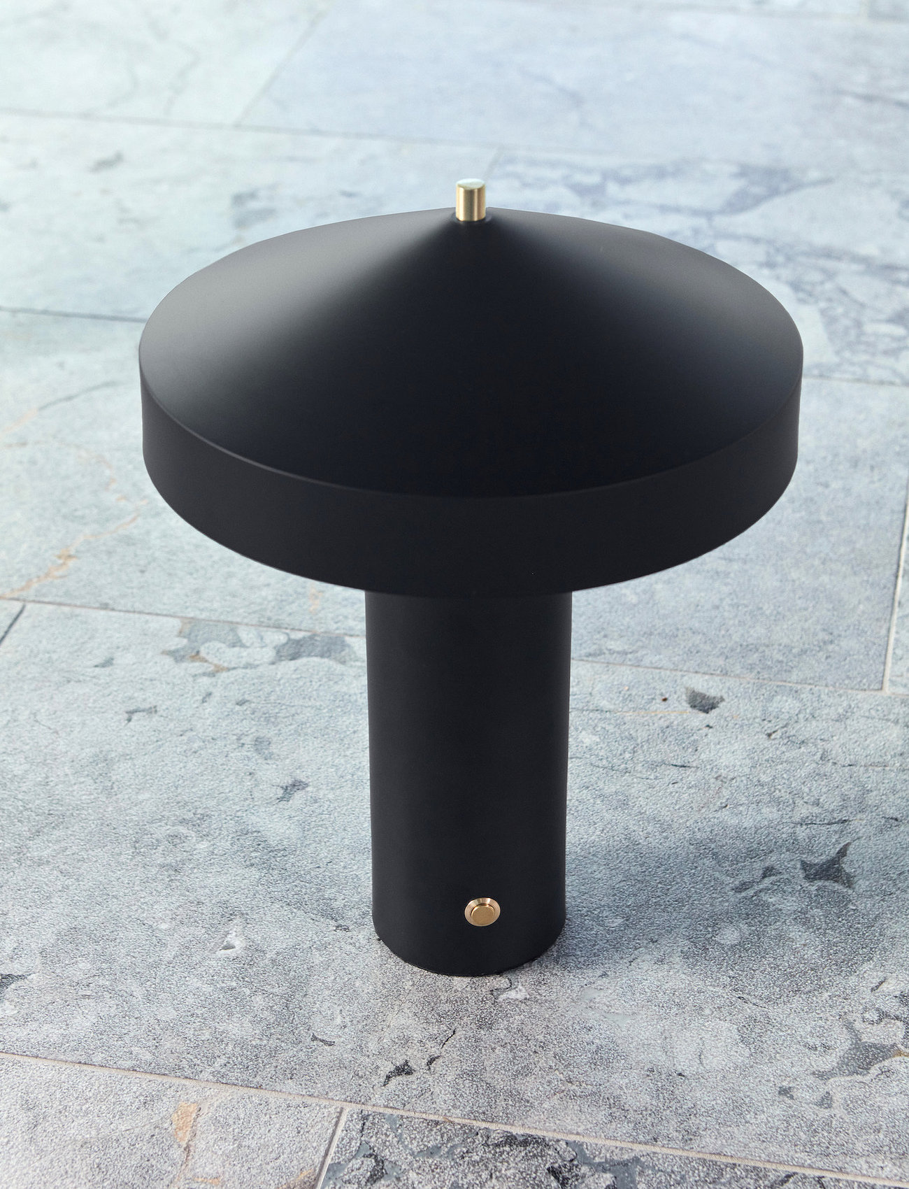 OYOY Living Design Hatto Table Lamp, One Size, Black, Lamper > Bordlamper, Unisex