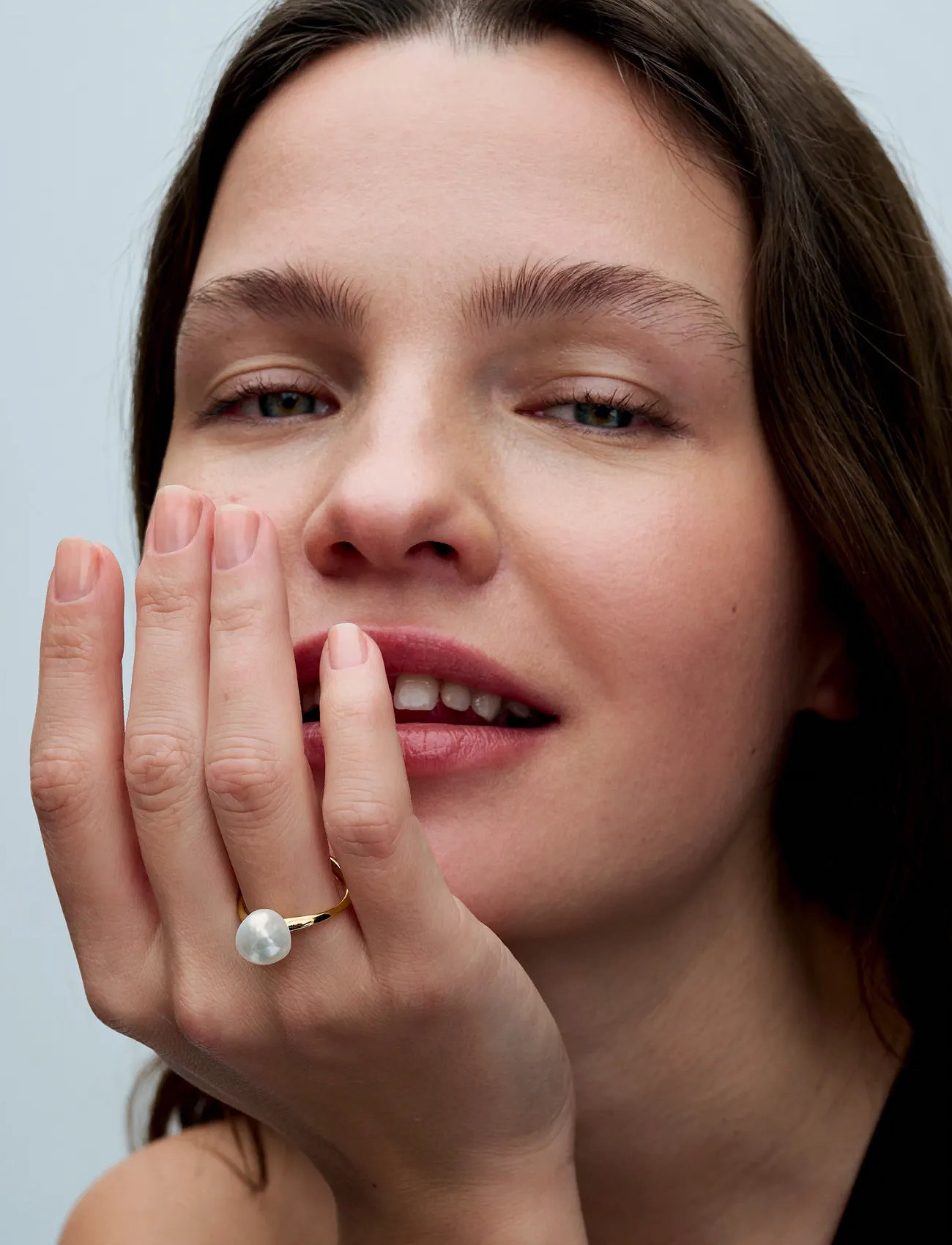 Pandora 14K Gold-Plated Ring With Baroque White Treated Freshwater Cultured Pearl, 60, Gold, Smykker > Ringe, Dame
