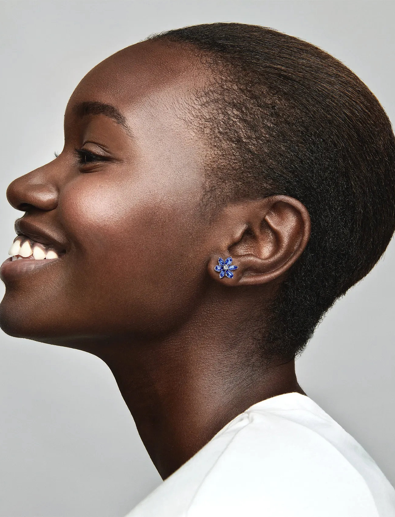 Pandora Herbarium Cluster Sterling Silver Stud Earrings With Princess Blue Crystal And Clear Cubic Zirconia, One Size, Blue, Øreringe > Ørestikker, Da