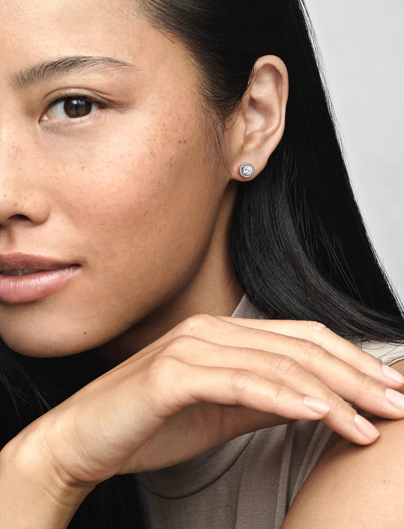 Pandora Silver Stud Earrings With Clear Cubic Zirconia, One Size, White, Øreringe > Ørestikker, Dame
