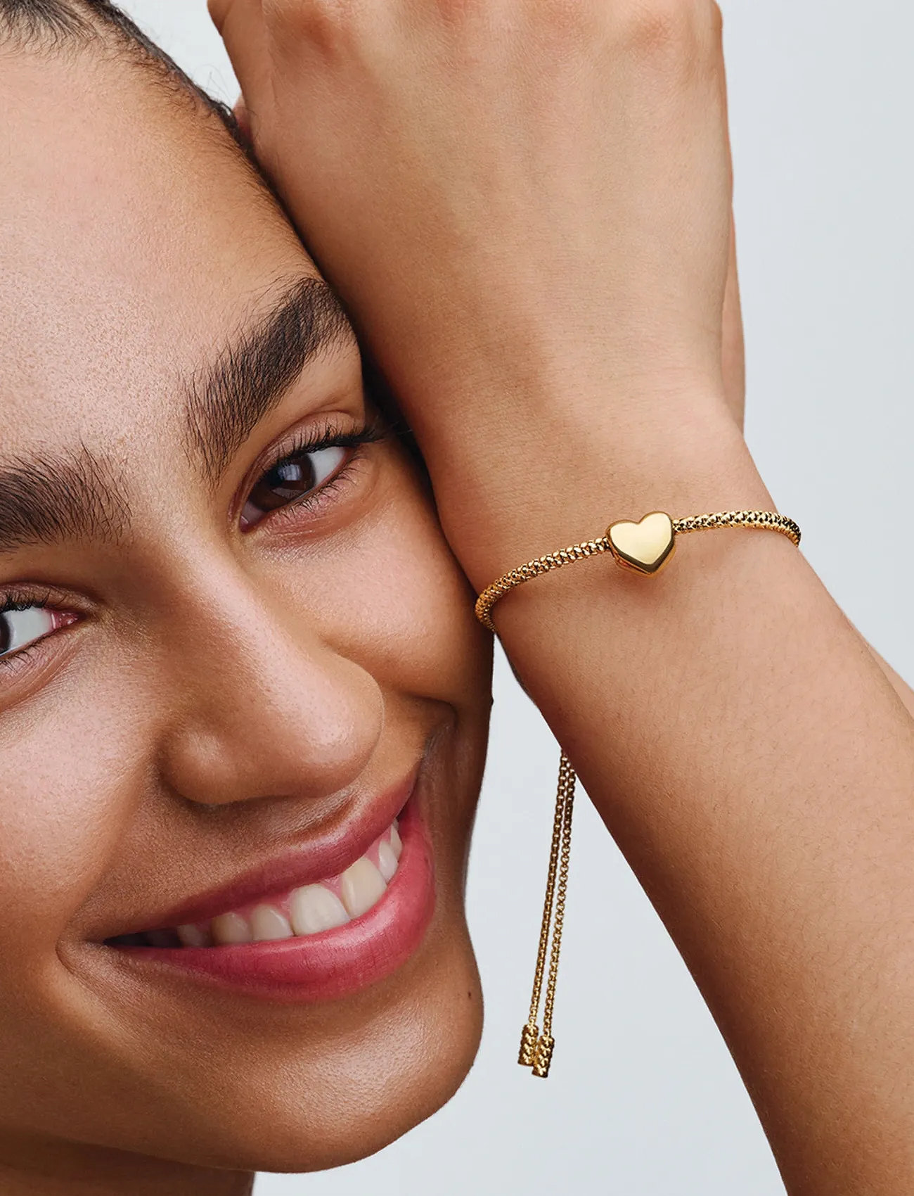 Pandora Engravable Medium Heart 14K Gold-Plated Charm, One Size, Gold, Smykker > Vedhæng, Dame