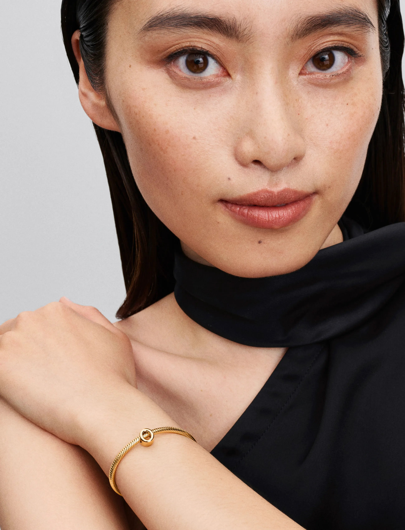 Pandora Letter O 14K Gold-Plated Charm, One Size, Gold, Smykker > Vedhæng, Dame