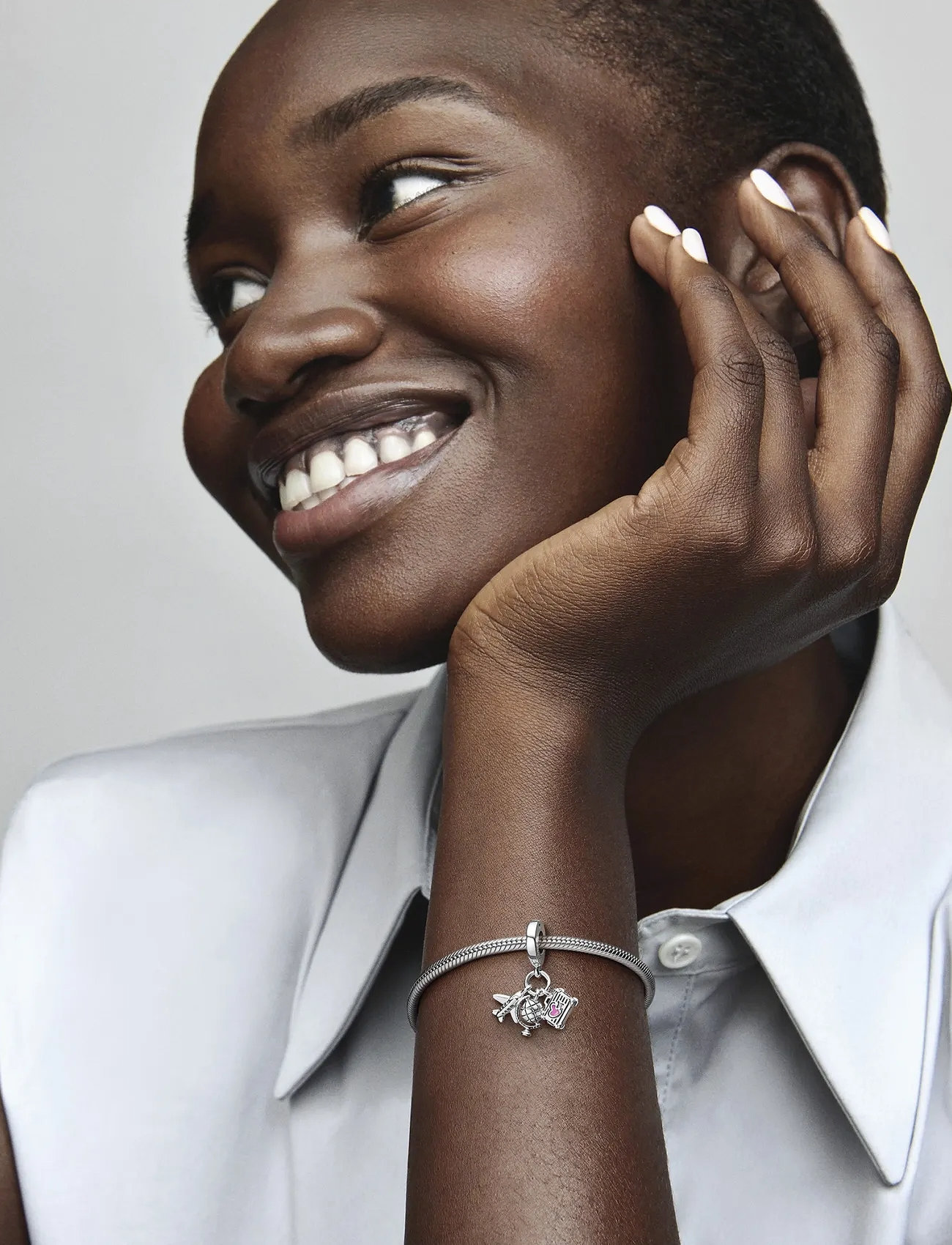 Bilde av , Charms i 925 sølv heng med fly, koffert og jordklode