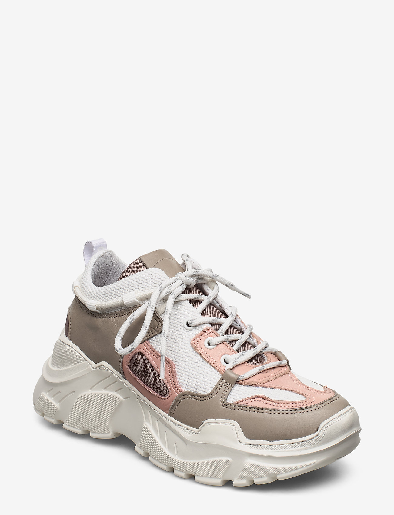 pavement chunky sneakers