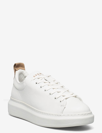 Dee color - sportiska stila apavi ar pazeminātu potītes daļu - white/beige