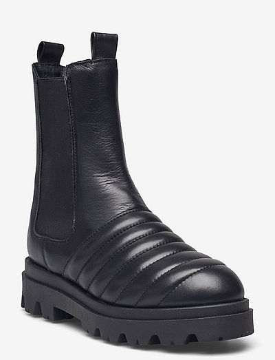 Betta - chelsea boots - black
