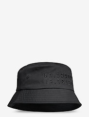 peak performance bucket hat