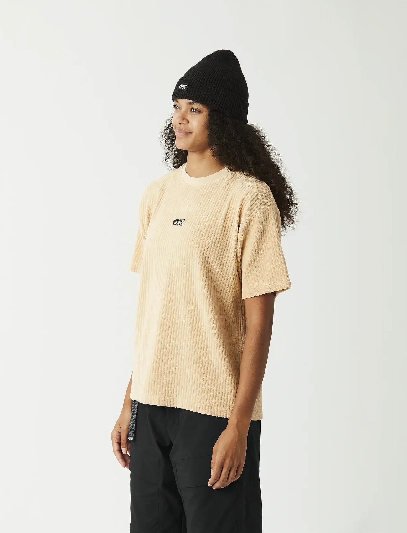 PICTURE ORGANIC CLOTHING Laikko Velours Tee, L, Cream, T-Shirts & Toppe > Kortærmede, Dame