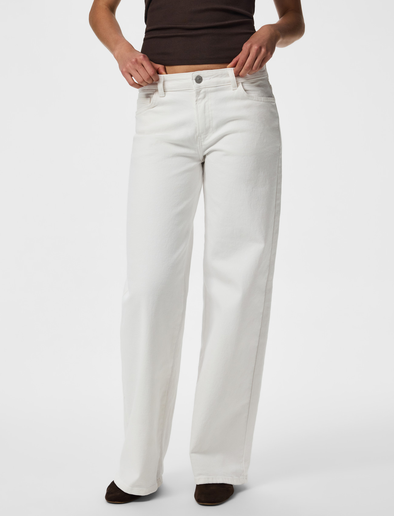 Pieces Pcselma Lw Wide Jeans Od Noos Bc, 28 x 32, White, Jeans > Vidde, Dame