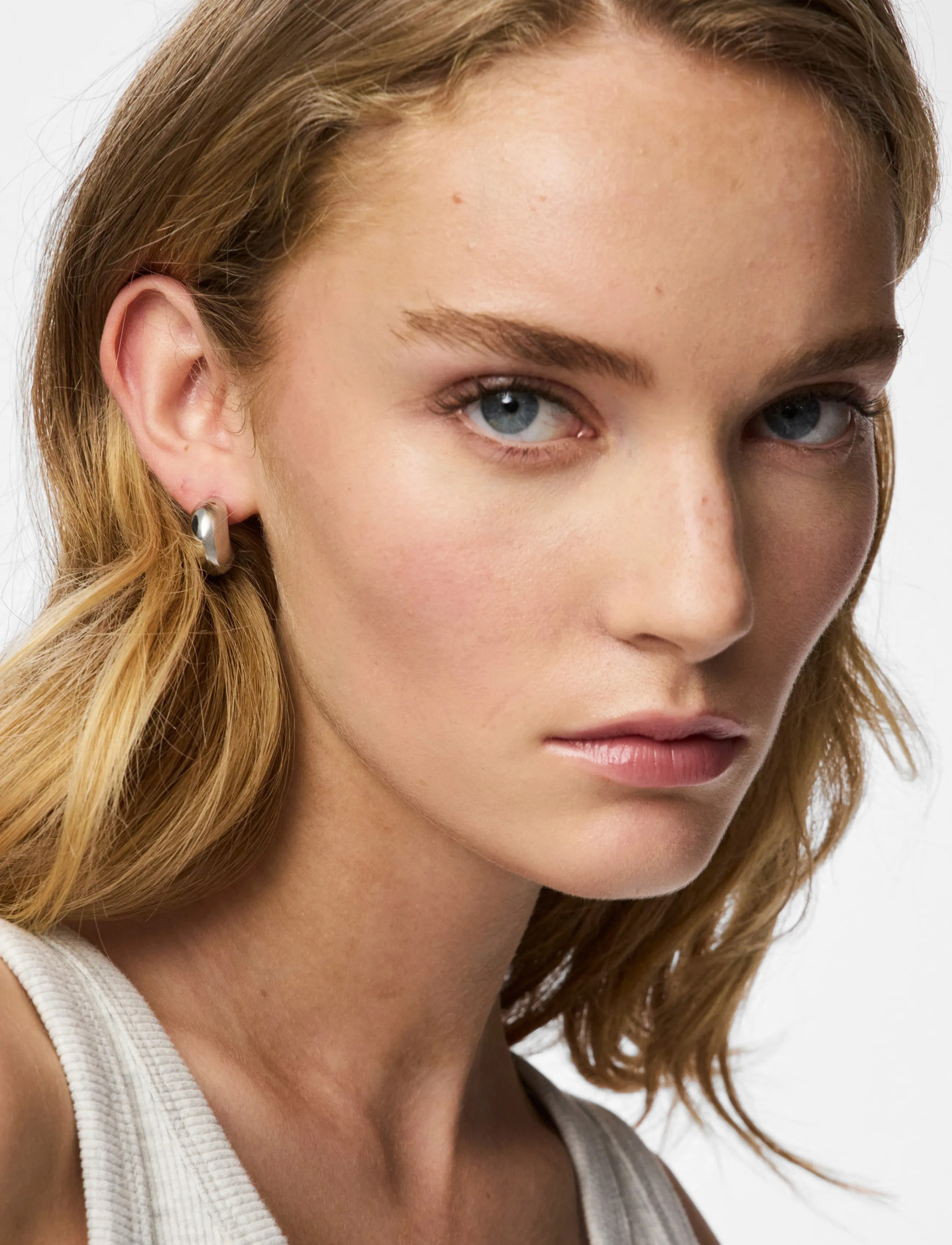 Pieces Pcdevia Earrings Box Wp, One Size, Silver, Øreringe > Creoler, Dame
