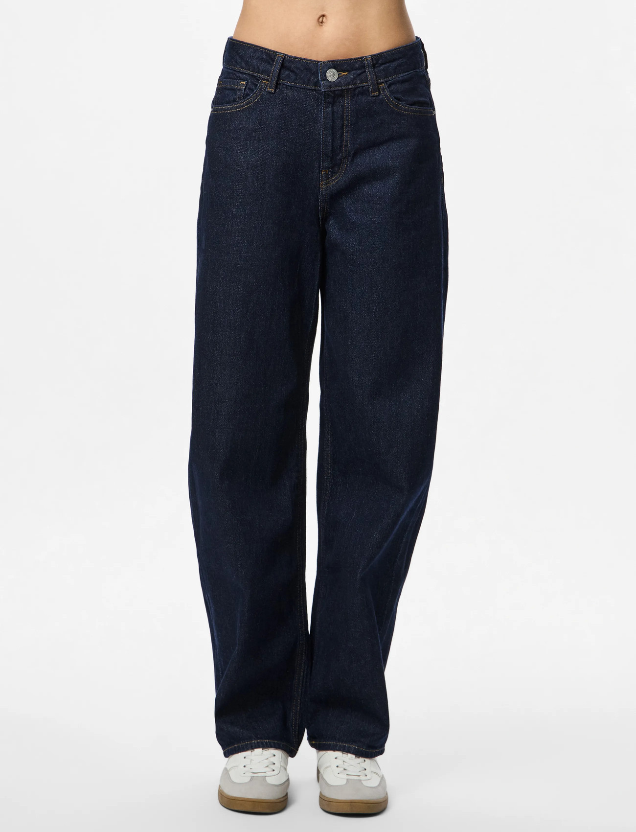 Pieces Pcgrace Mw Barrel Ank Jeans Noos Bc, 25 x 32, Navy, Jeans > Barrel Jeans, Dame