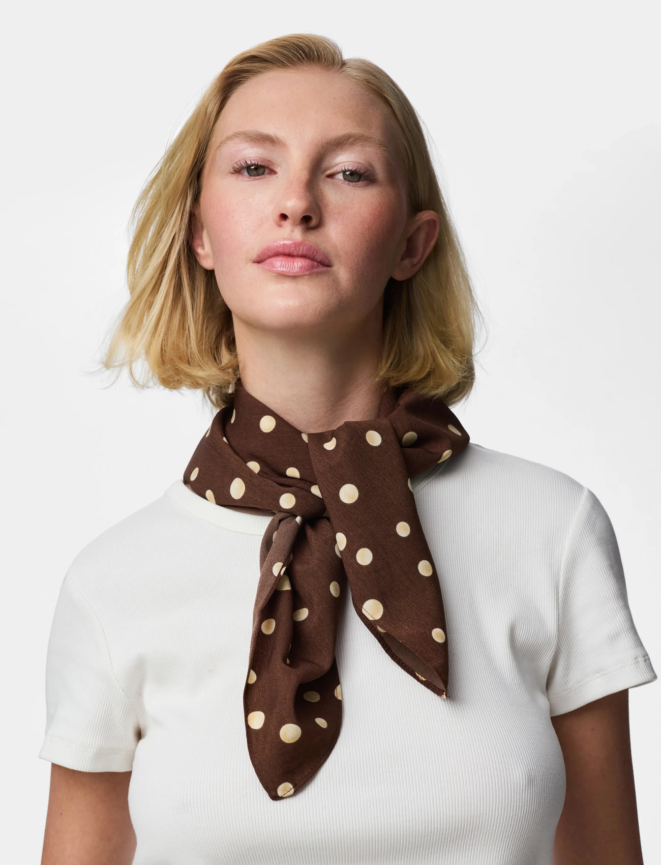 Pieces Pcmarie Square Scarf Pp Bc, One Size, Brown, Tørklæder > Letvægtstørklæder, Dame