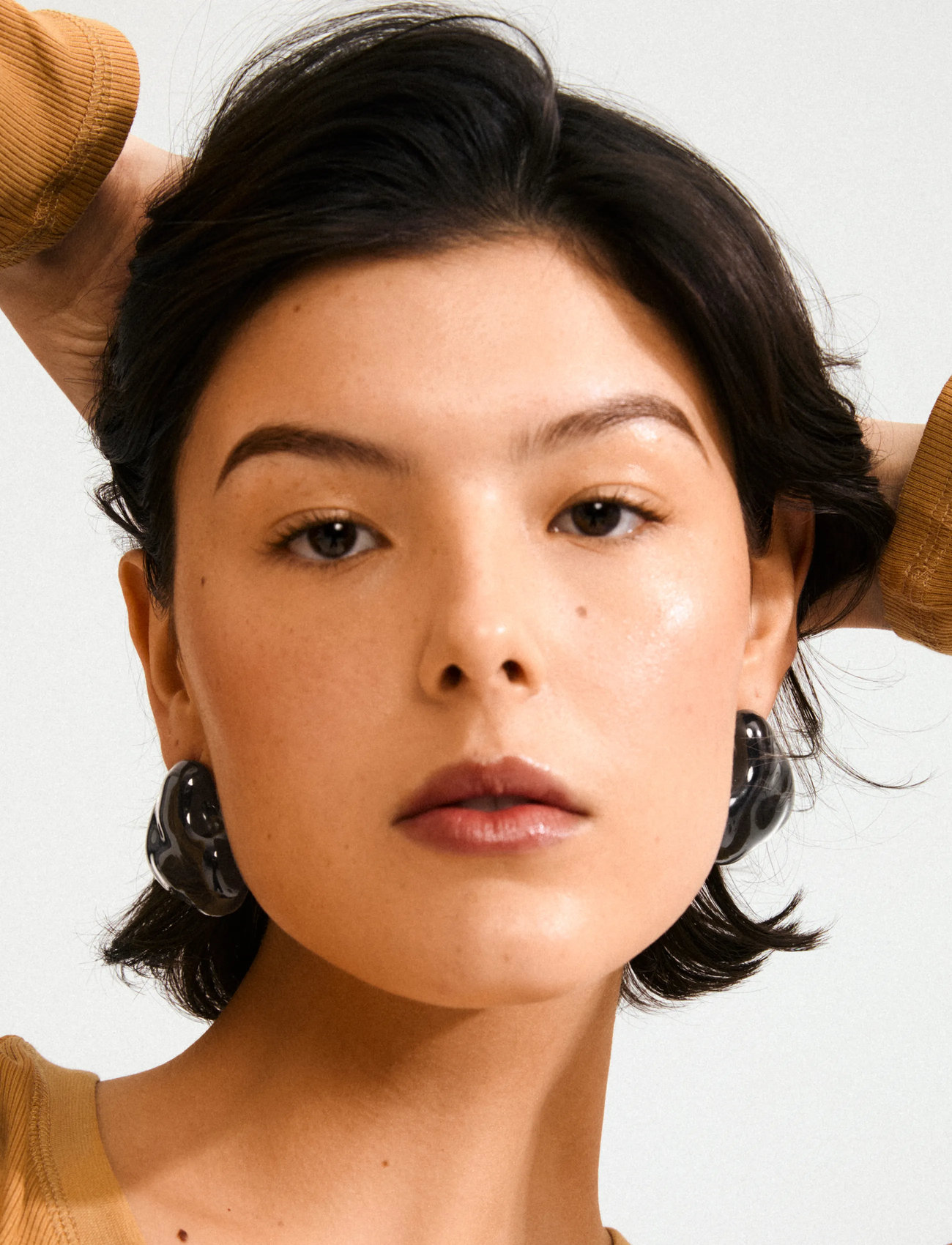 Pilgrim Lian Earrings Silver-Plated/Black, One Size, Black, Øreringe > Ørestikker, Dame