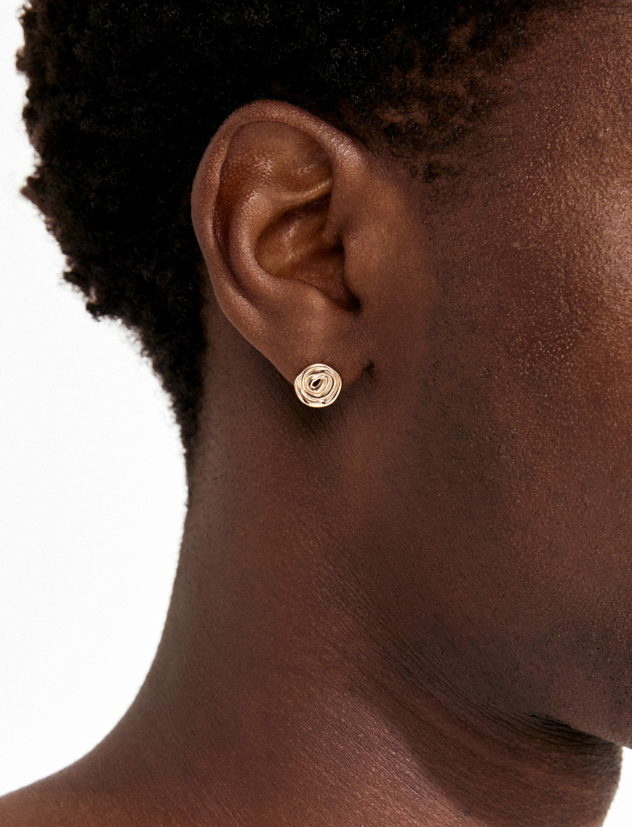 Pilgrim Air Earrings Gold-Plated, One Size, Gold, Øreringe > Ørestikker, Dame
