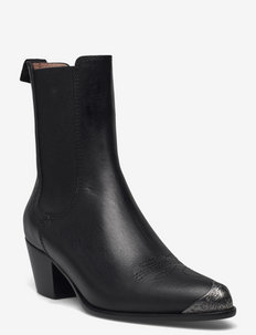 Leather Chelsea Toe Cap Boot - chelsea boots - black
