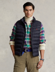 packable quilted vest