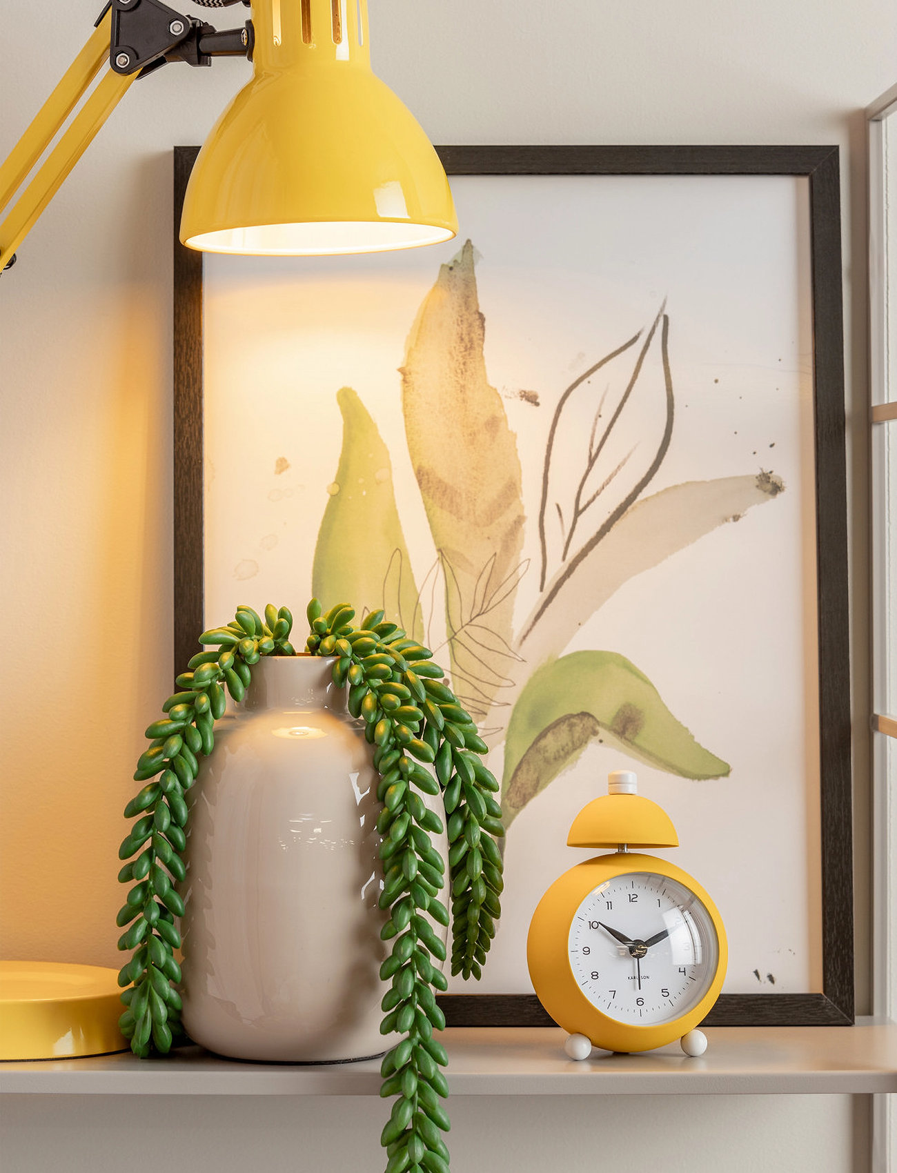 KARLSSON Alarm Clock Chaplin Metal Matt Bright Yellow, H:12.7 cm, Yellow, Børneindretning > Ure, Børn