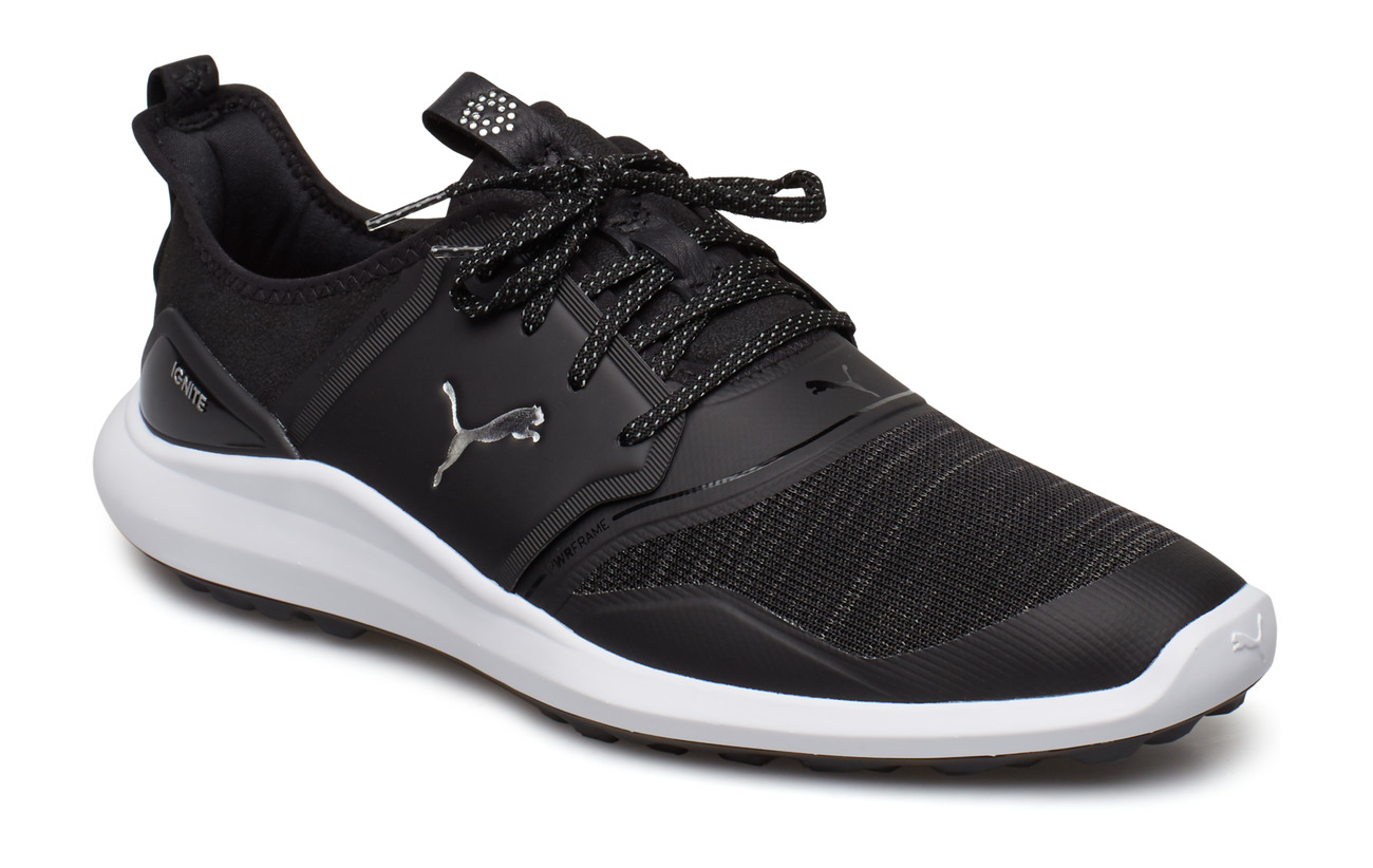 puma black sports shoes