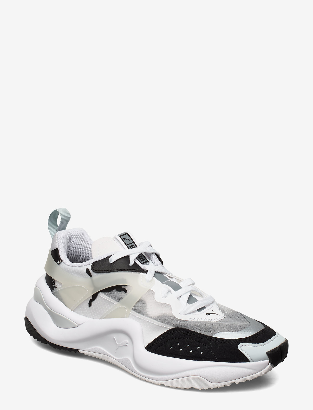 puma black white sneakers