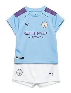 MCFC HOME BABY Kit with Sponsor Logo, SOCKS & HANGER MCFC HOME BABY Kit with Sponsor Logo, SOCKS & HANGER